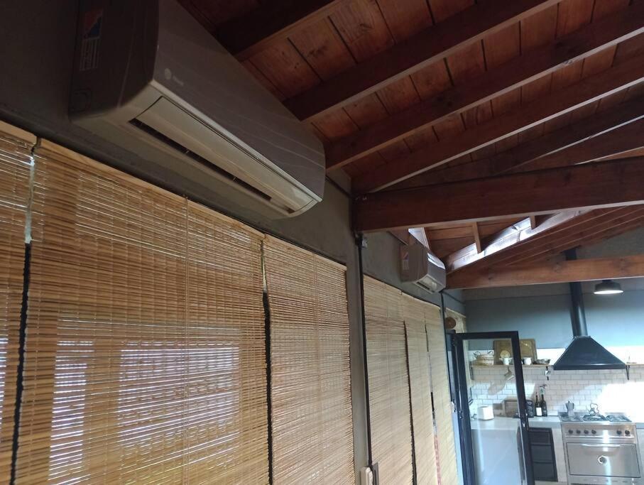 Appartement Escala Ezeiza Loft Con Desayuno à Luis Guillon Extérieur photo