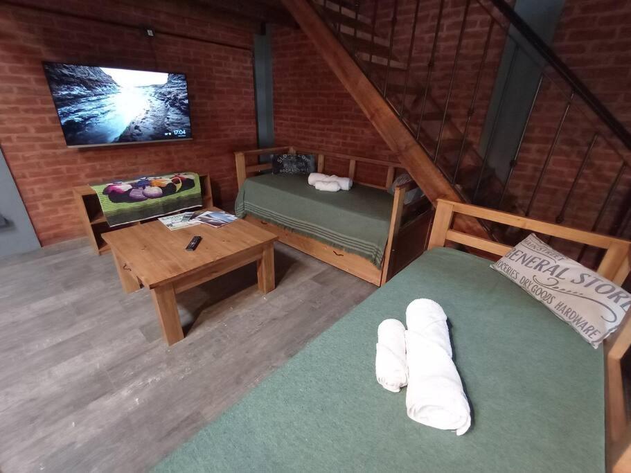 Appartement Escala Ezeiza Loft Con Desayuno à Luis Guillon Extérieur photo
