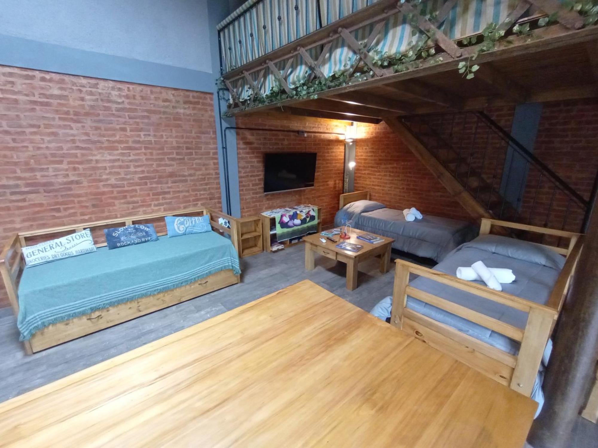 Appartement Escala Ezeiza Loft Con Desayuno à Luis Guillon Extérieur photo