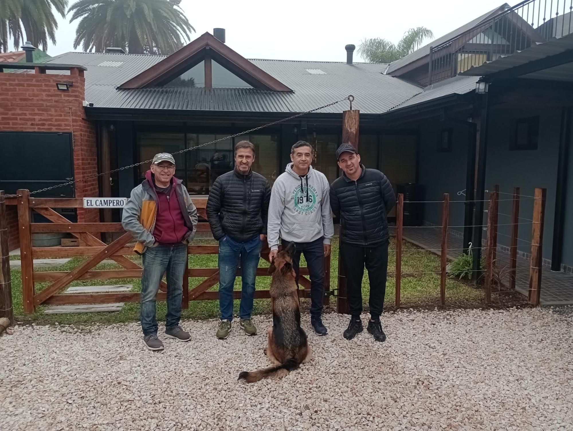 Appartement Escala Ezeiza Loft Con Desayuno à Luis Guillon Extérieur photo